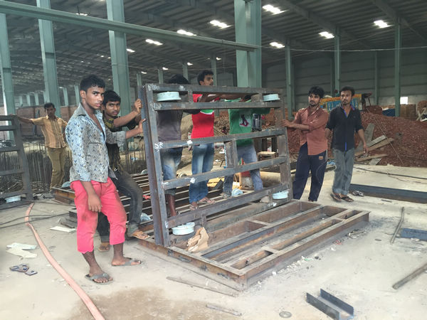 tunnel-kiln-car-welding-in-site-(3).